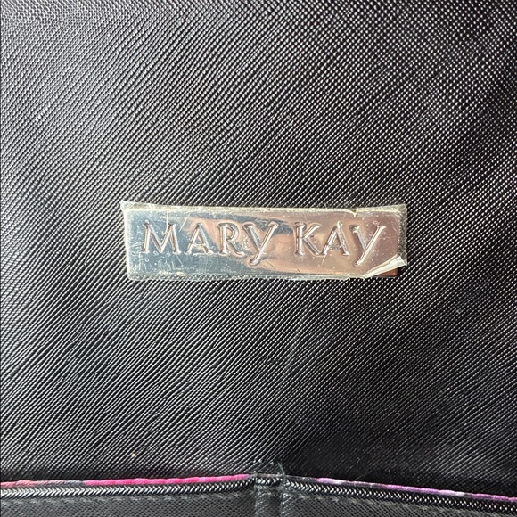 Mary Kay Classic Black Travel Tote Bag Large - Picture 4 of 11